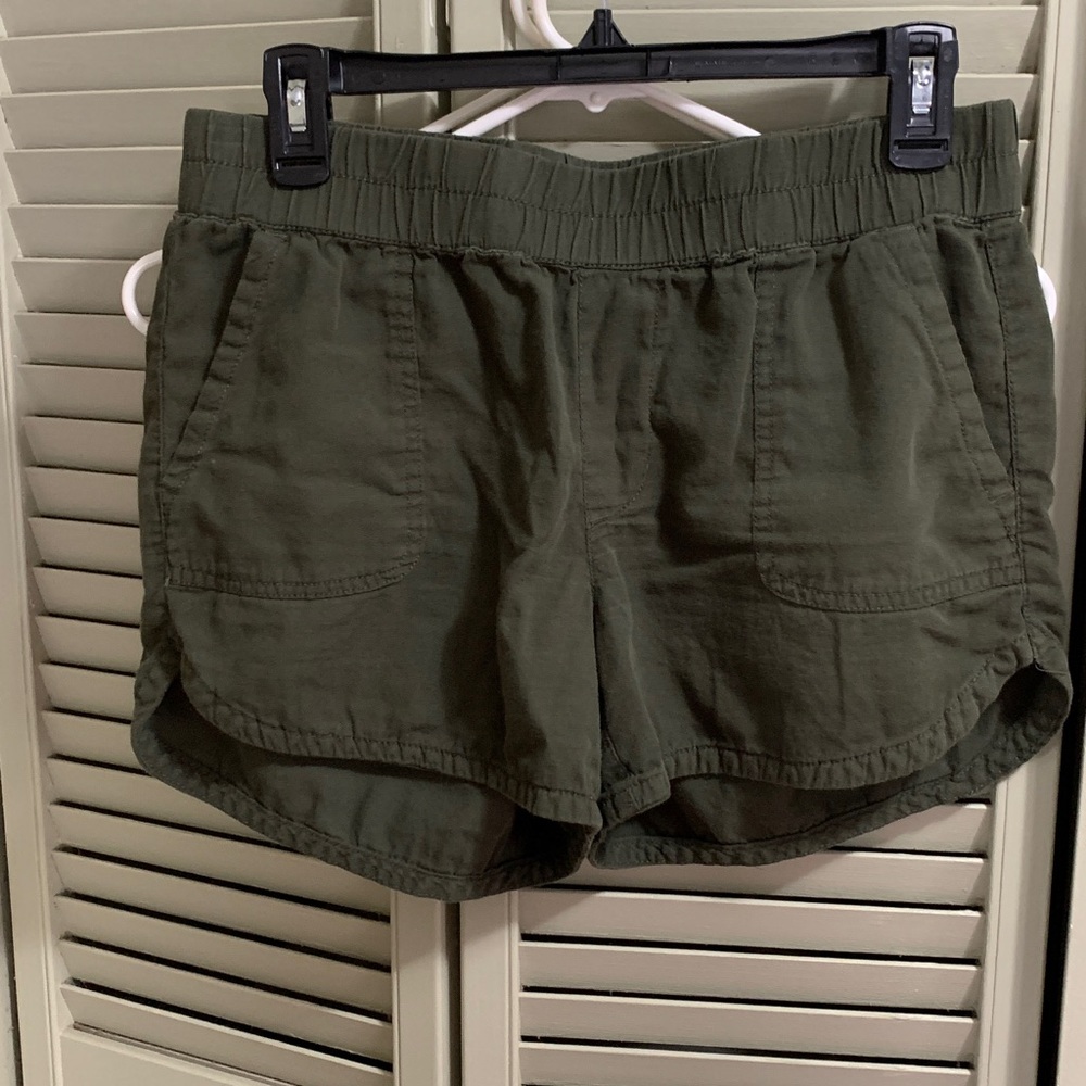Maurices Dark Green Relaxed Shorts